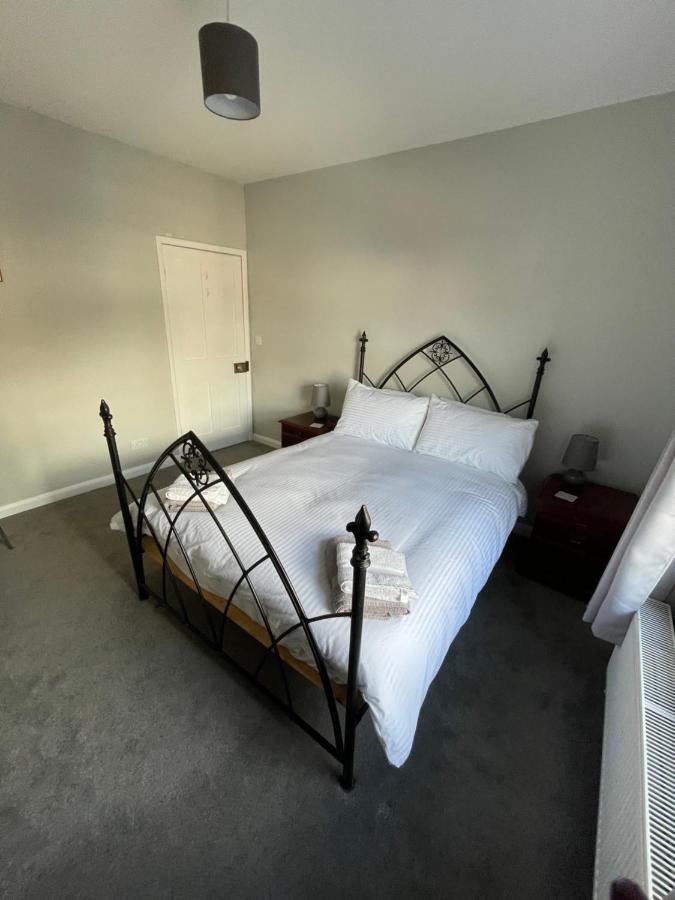 Apartment Flat *